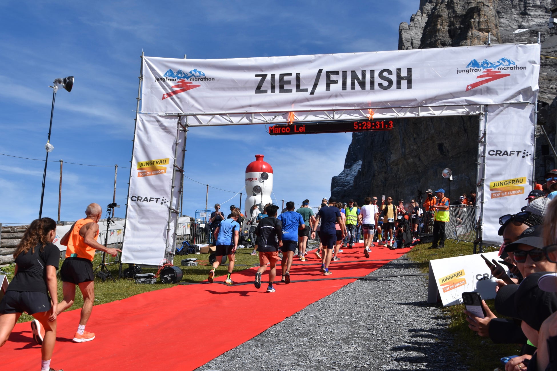 JOTA代表の都築洋介が2025年大会日本人一位でユングフラウマラソンを完走