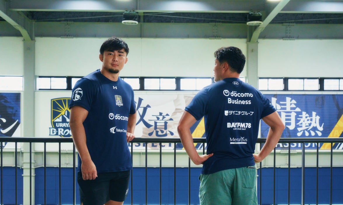 スポーツ×伝統工芸 | ツエーゲン金沢が野村右園堂とコラボレーションした九谷焼を販売