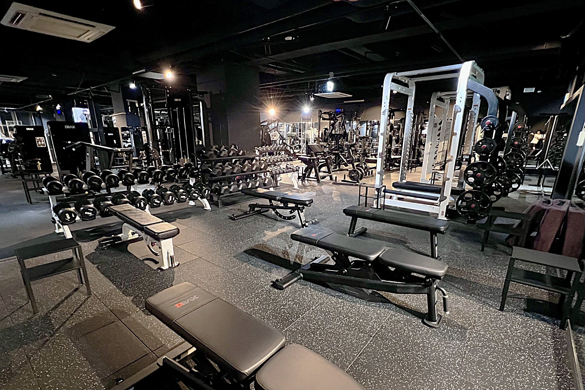 リニューアルオープン【ワールドプラスジム庄内店】最新マシン大量導入!!