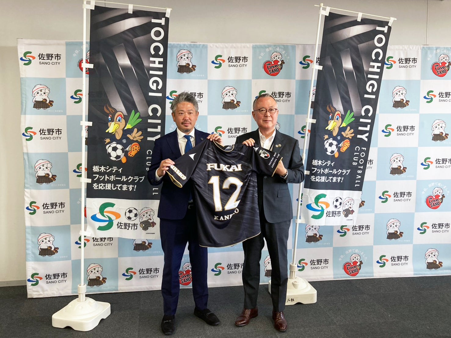 アスノシステムが、日本パラアイスホッケー協会とパラアイスホッケー日本代表オフィシャルパートナー契約を締結