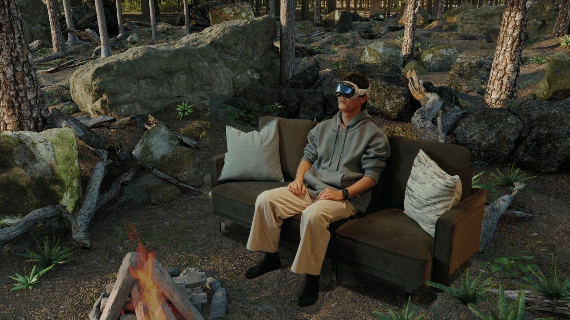 女性が快適に釣りを楽しめるウエアを追求し続けている“Shipsmast”がたどりついた、高機能透湿防水ロングジャケット