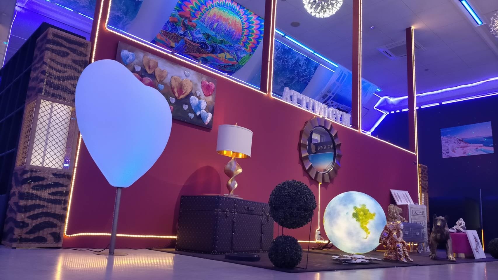 前橋おおごモールにOPEN！海と宇宙が同距離の地に“ビーチ”と“プラネット”が出現——灯りが点る緞帳の向こうに広がる異次元のフィットネス体験〜アッティーボジム　ベイシア大胡店（渋川店と同時OPEN）〜