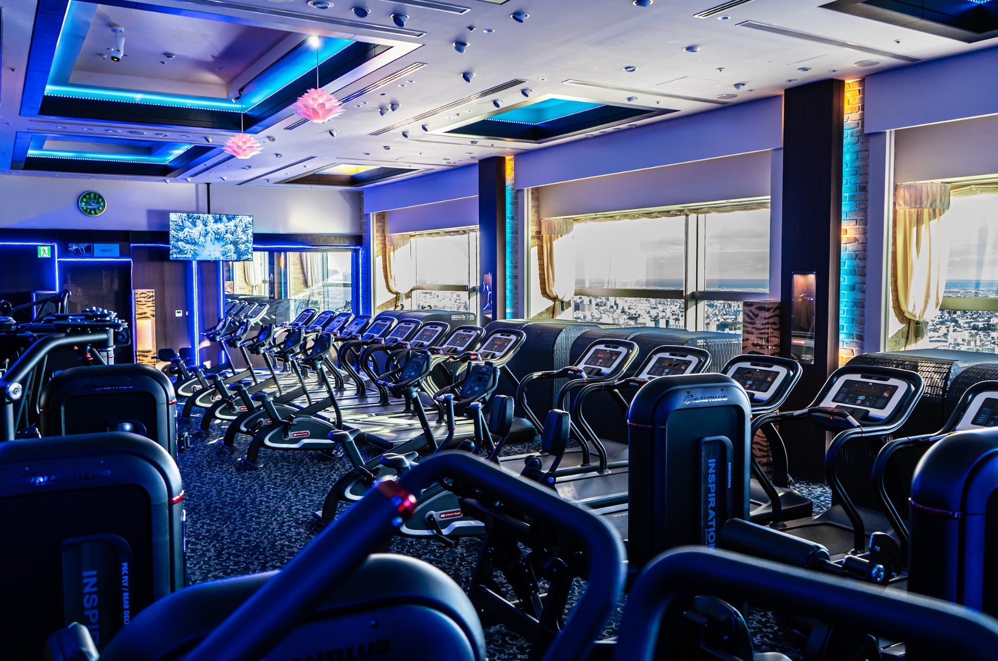 アップル引越センター 南葛SCと全国スペシャルパートナーとして契約締結