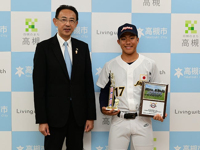 ビーチ障害物レースを制するのは誰だ?「Red Bull 砂山走」参加者募集