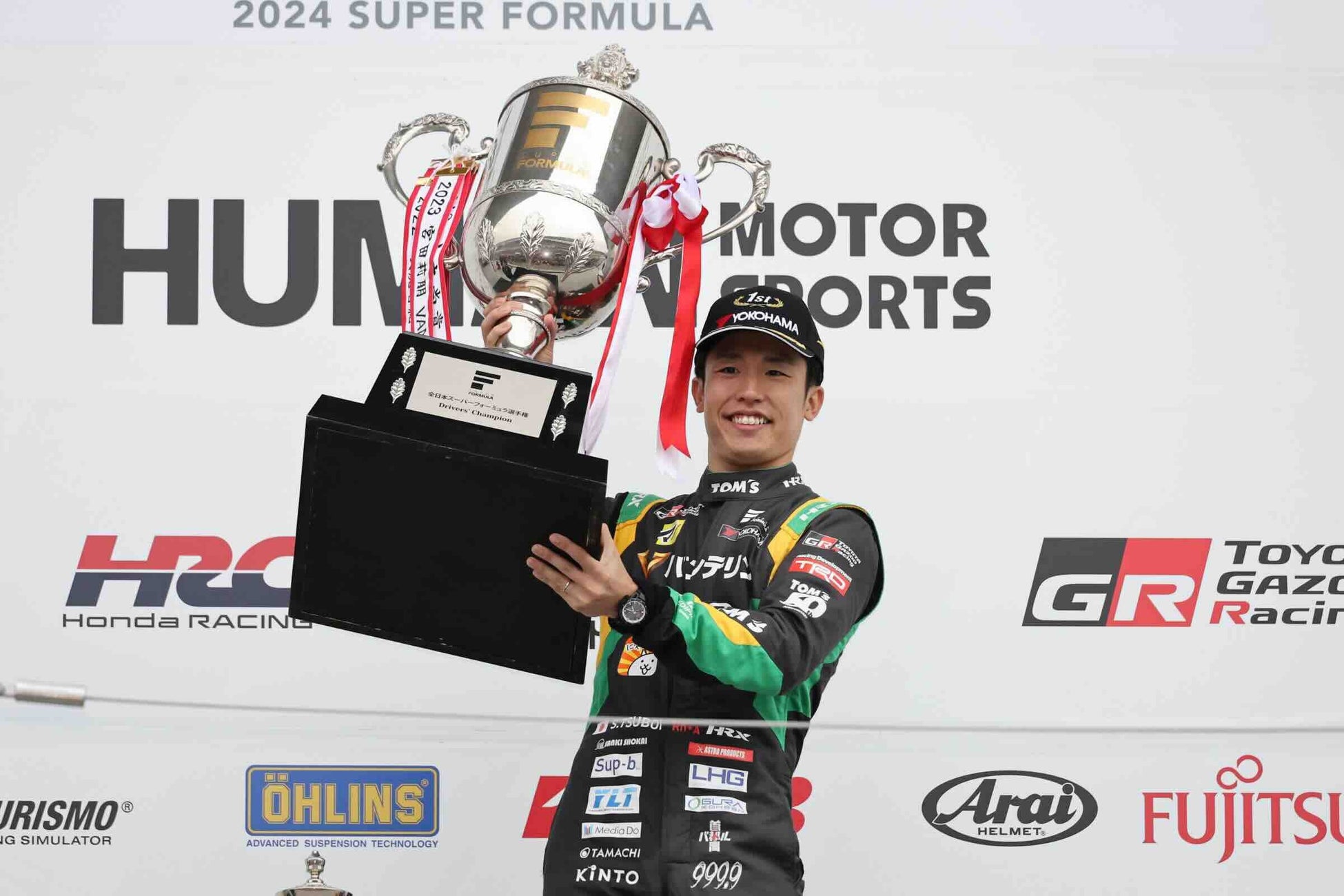 Acalieから、新カテゴリー次世代電動モビリティ「EVEREST XING W」を2025年10月31日(金)にリリース