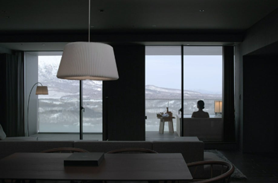 【グランドプリンスホテル広島】広島東洋カ―プ 小園海斗選手秘蔵エピソード満載のクリスマスランチ＆トークショーを開催