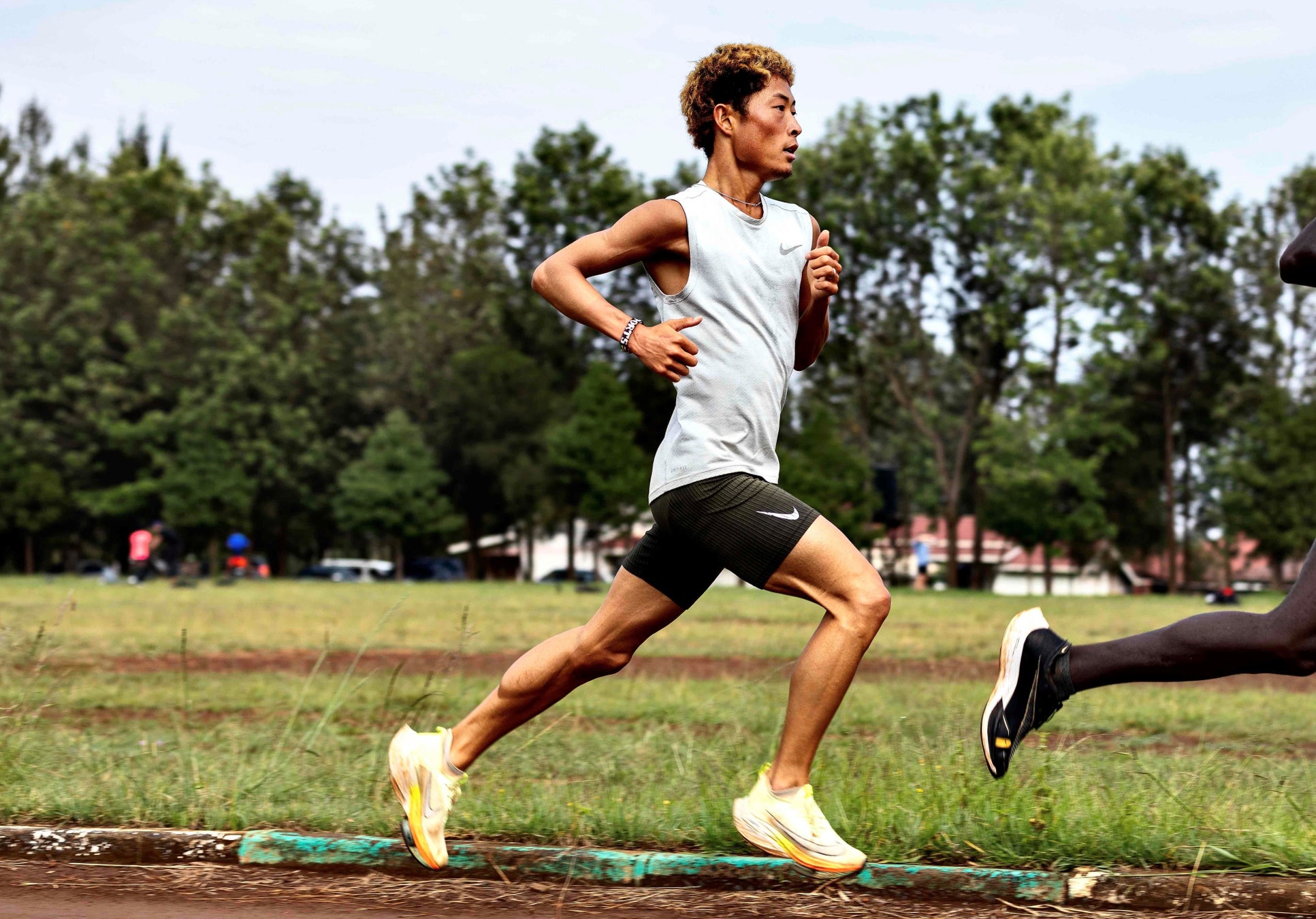 あこがれのツアープロと夢のラウンド ~THE PREMIUM GOLF~