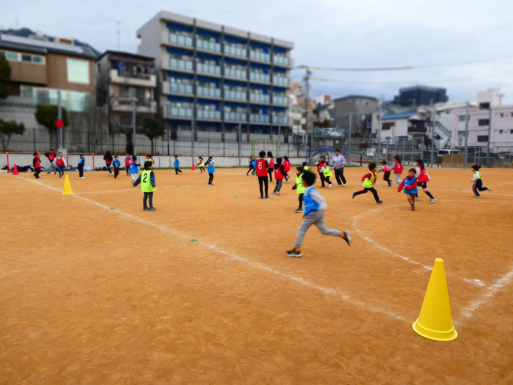 『デサント』ブランド直営店 西日本最大「DESCENTE KOBE」オープン