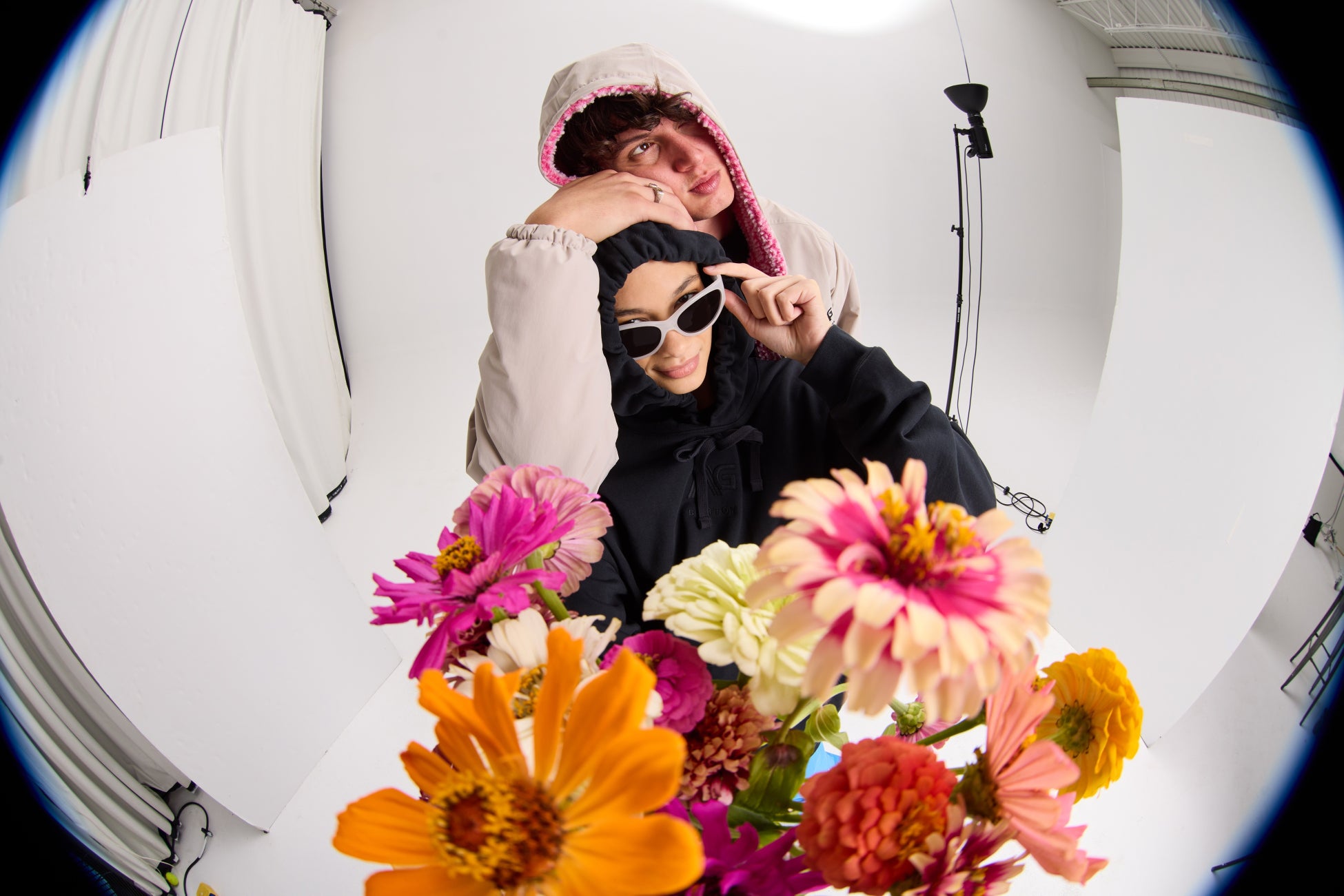 常識にとらわれないデザインとトレンドのスタイルを両立させた革新的なコレクションAnalog コレクション　11月20日（木）より販売