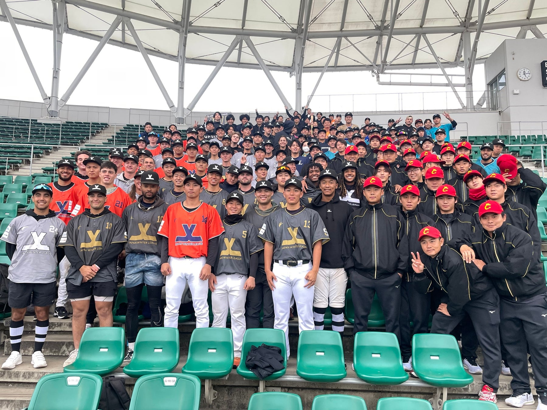 HITOMIOテクノロジーズが「Japan Winter League」と専属トレーナー契約・スポンサー契約を締結