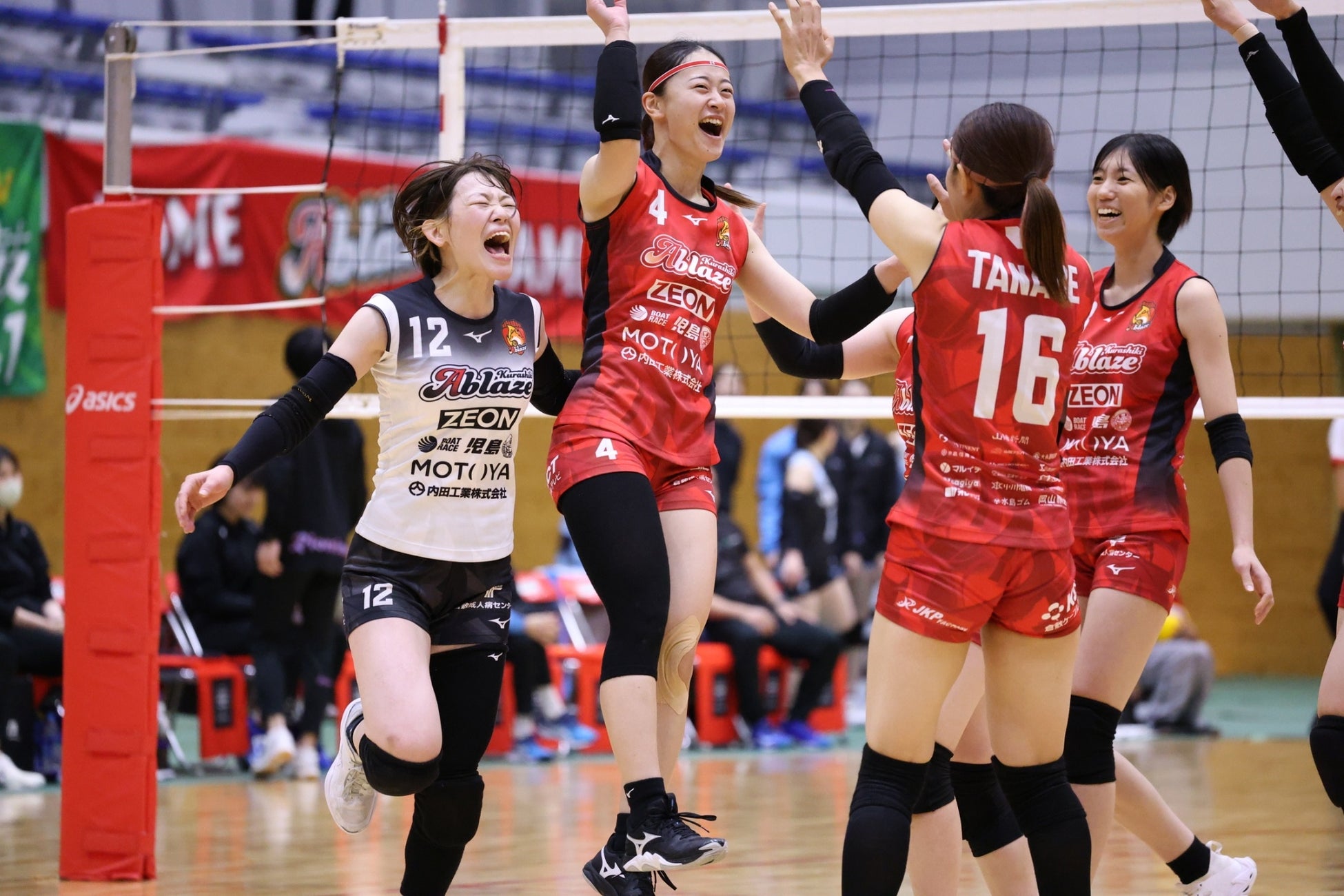 [2025-26　V.LEAGUE　WOMAN　津山大会『倉敷アブレイズVS カノアラウレアーズ福岡』]