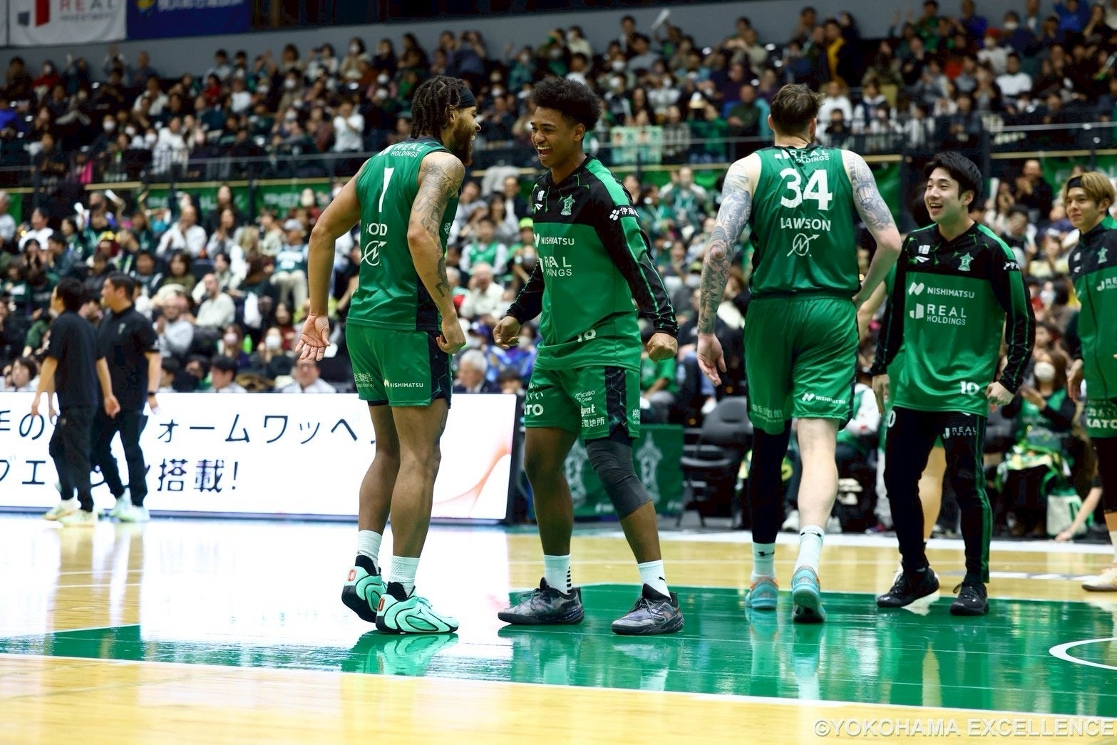 【横浜エクセレンス】西地区首位を走る神戸ストークスとの「GREEN DERBY」はチケット完売のホームにて逆転劇にて大きな1勝を掴みとる！