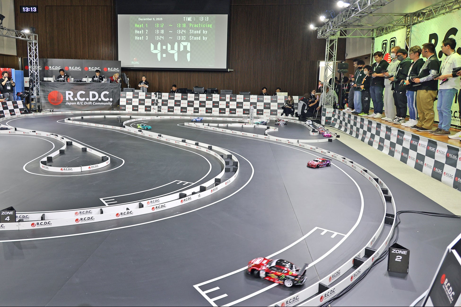 世界約150名が集結！「R.C.D.C WORLD CHAMPIONSHIP 2025　RC DRIFT COMPETITION」初開催 ～中部国際空港のホールでラジコンカー・ドリフト世界一を決定～