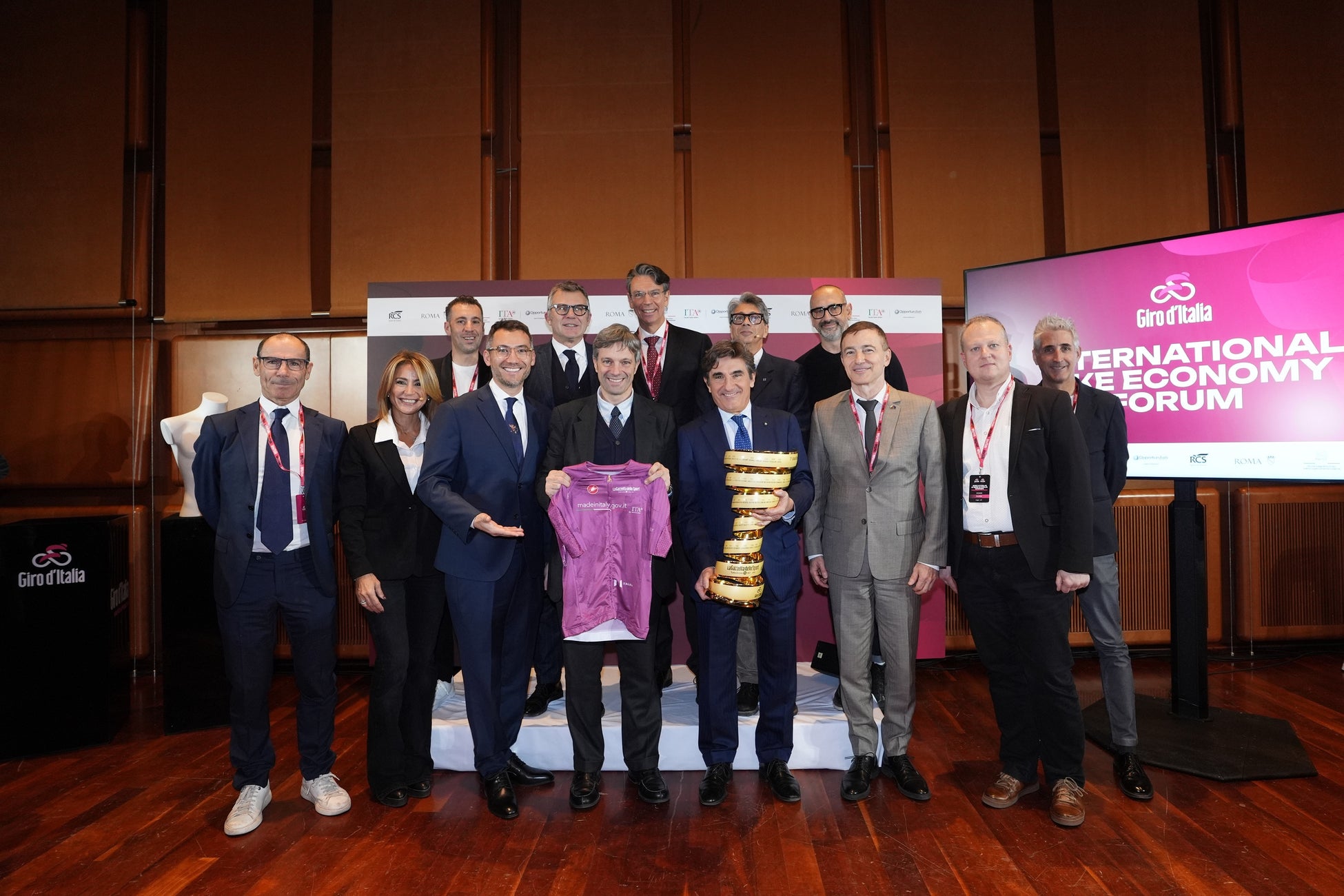 人気料理研究家ベリッシモ・フランチェスコ、ジロ・デ・イタリア「International Bike Economy Forum」に特別ゲスト登壇 ─ 日本とイタリアをつなぐ食文化アンバサダー