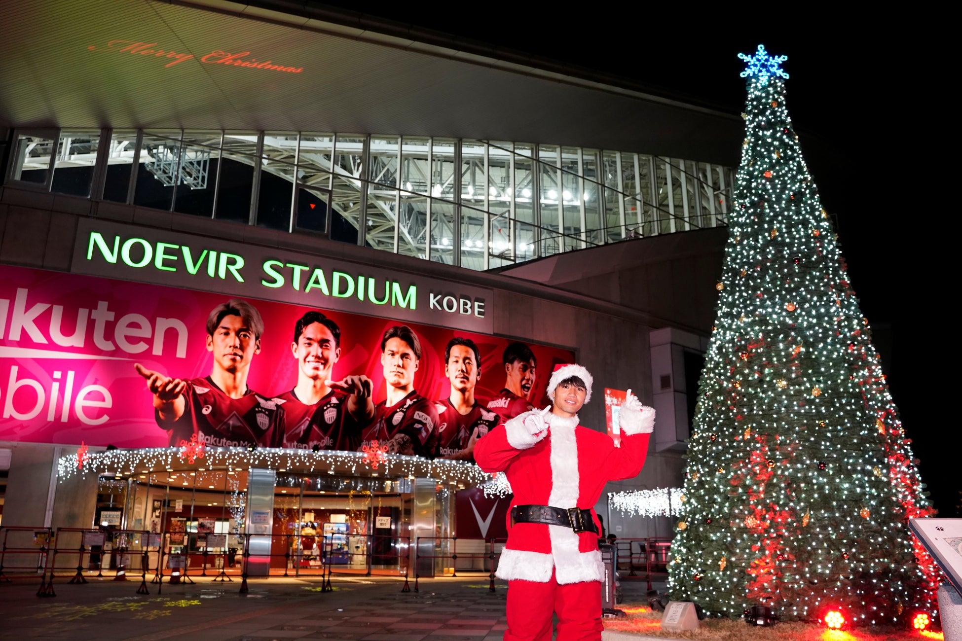 佐々木大樹選手＆モーヴィから子ども達に一足早いクリスマスプレゼント！ 7万個のLEDが輝く「ノエスタライトアップ2025」点灯式を開催