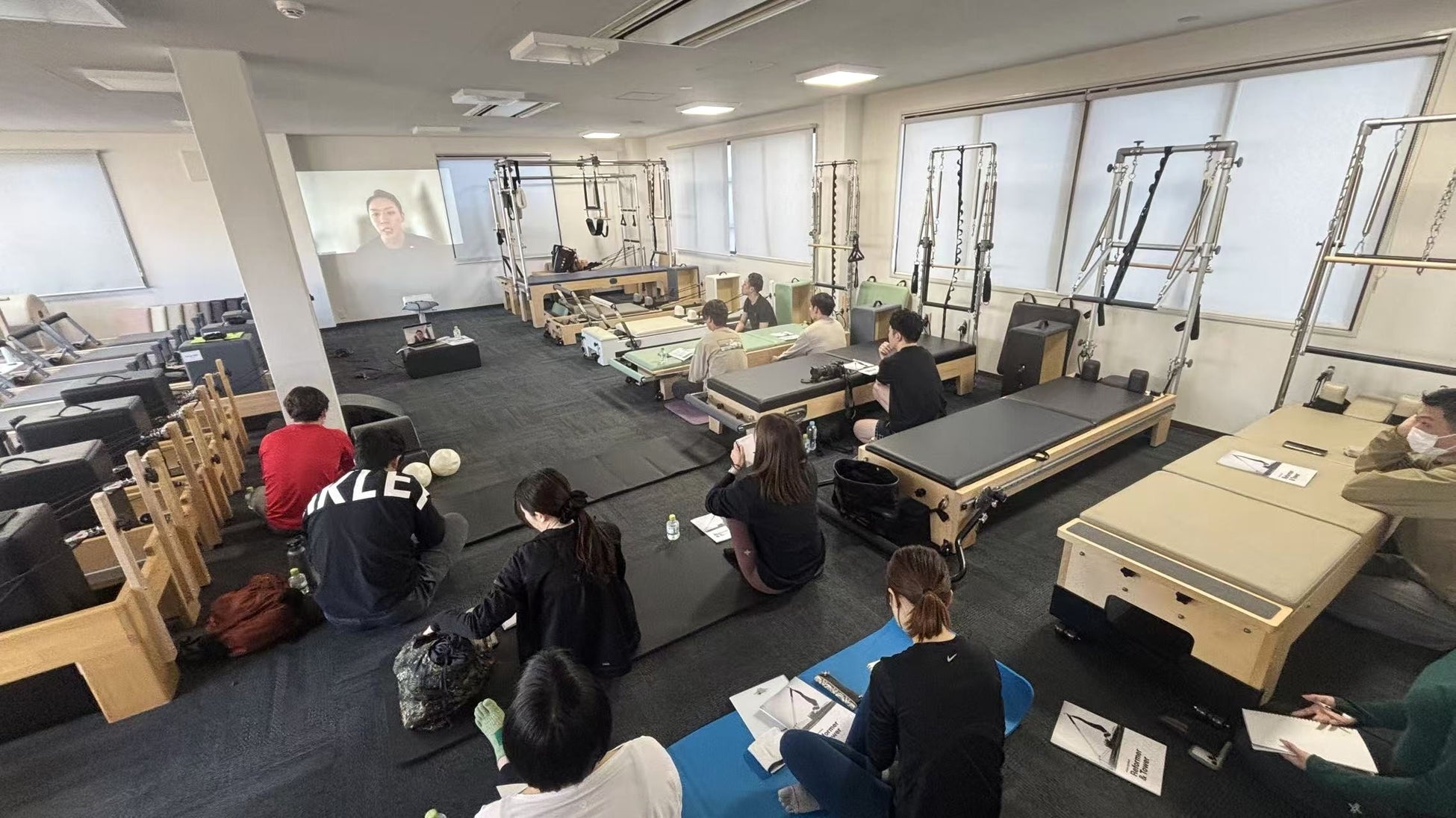 Pilates Synthesis 指導者養成講座「Reformer & Tower 」をJUNO PILATESショールームにて開催　– ピラティスマシン常設ショールームを活かした実践指導 –
