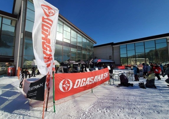 スピン系ラケットの代名詞、バボラのテニスラケット【PURE AERO】シリーズの新作を発表。2月19日より順次発売、試打会を東京と大阪で開催