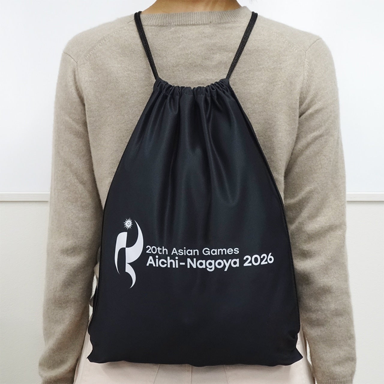 観戦・応援シーンを彩る大会公式ライセンスグッズが新たに登場！　大会開催を盛り上げるフラッグやちょっとしたお出かけに使えるグッズを販売中