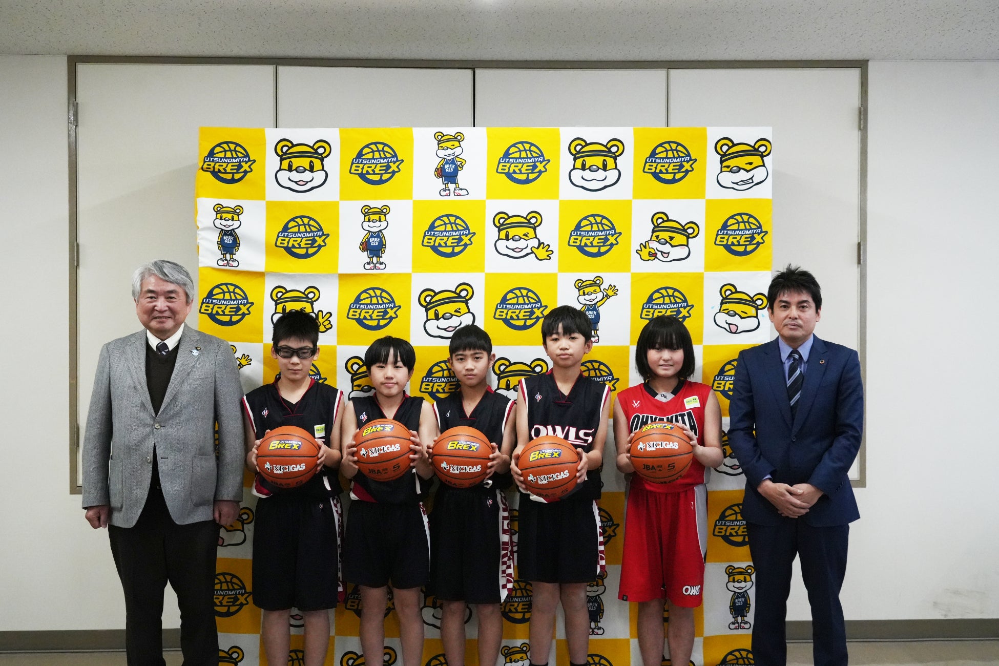 【活動レポート】バスケットボール寄贈式を実施