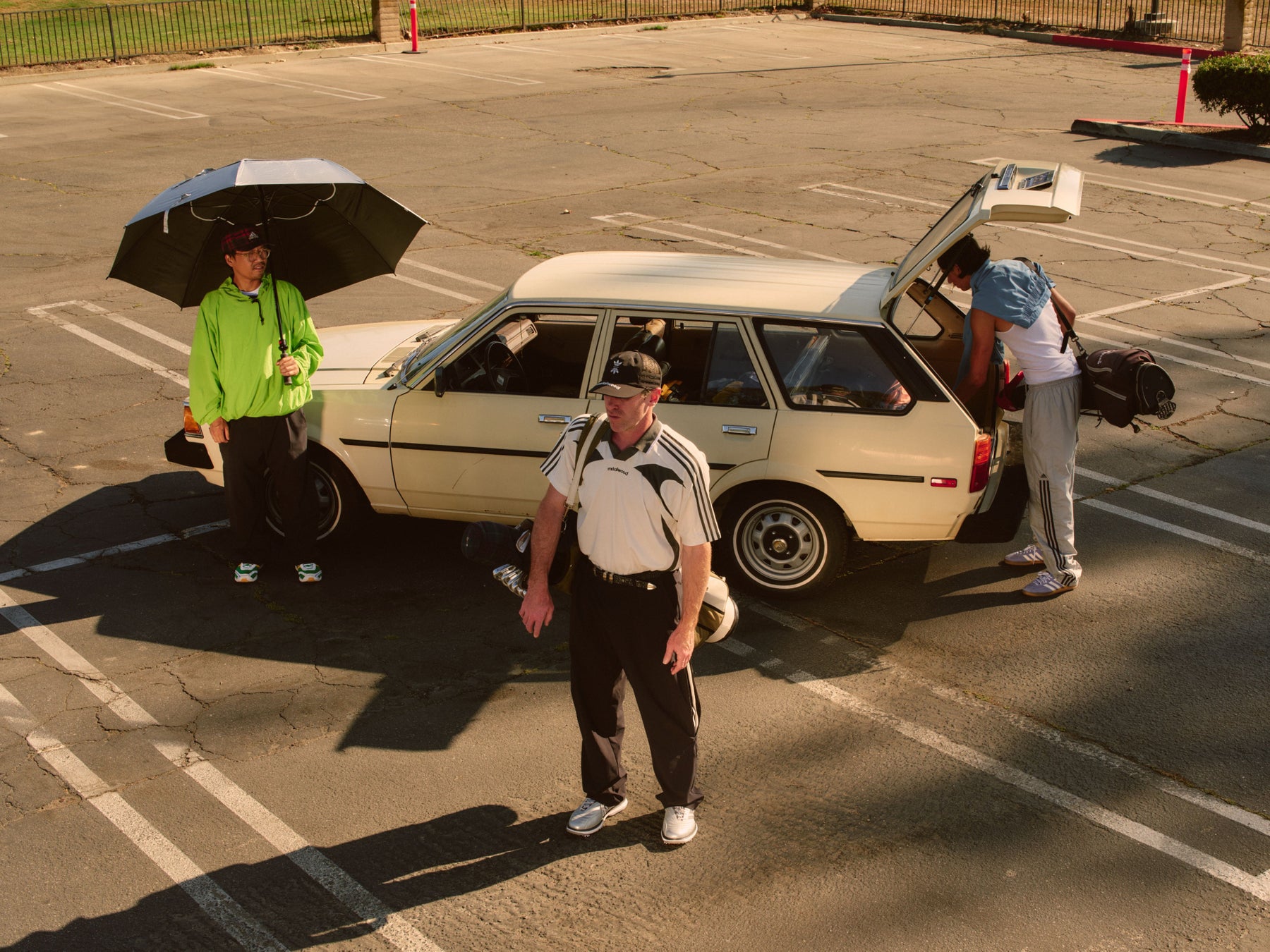 Metalwood Studioとコラボレート　Y2K時代の大胆で独創的なスタイルに着想を得たadidas × Metalwood 初のゴルフカプセルコレクションを発表