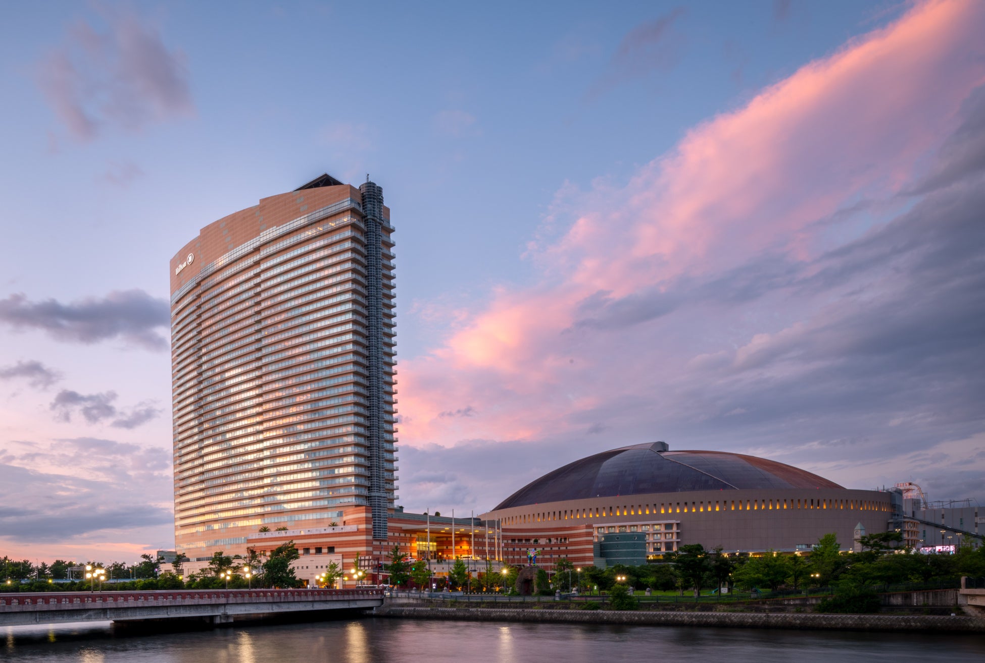 野球観戦の余韻を夜明けとともにヒルトン福岡シーホークが2026年「野球観戦宿泊プラン」の予約受付を開始