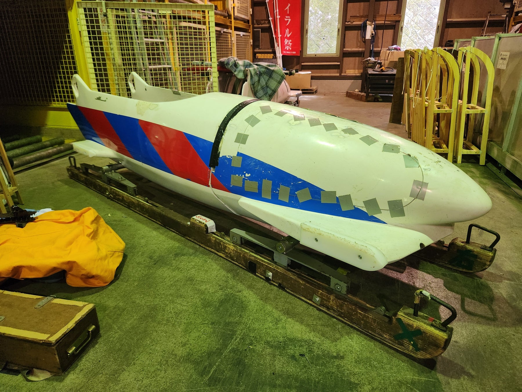 【日本に滑走コースはない】それでも本物のボブスレーを出品します― 時速120kmで氷上を駆けた実機、売却益はソリ競技の未来へ ―