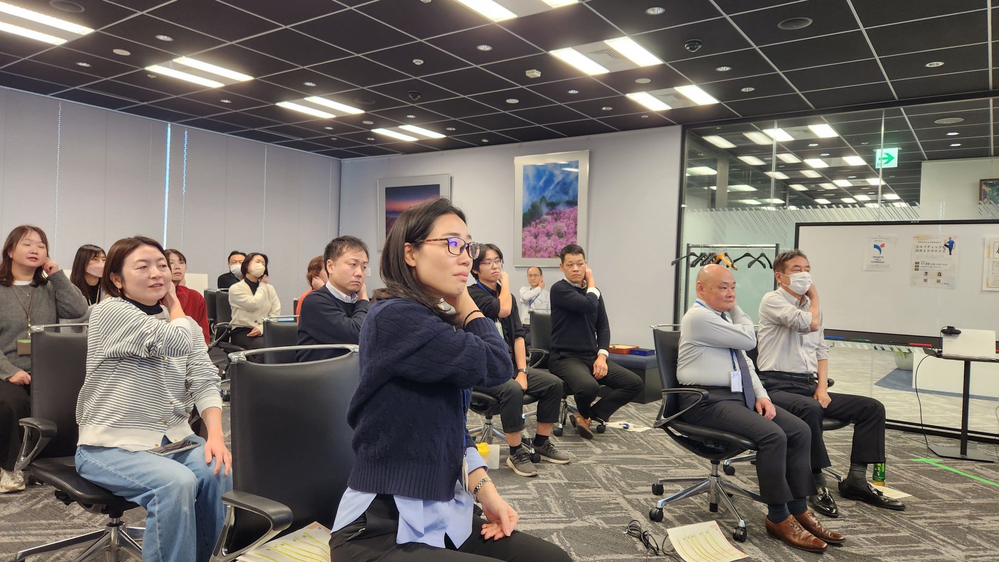 東洋アルミニウム株式会社が社内セミナーで身体診断「セルフチェック」「改善エクササイズ」を実施