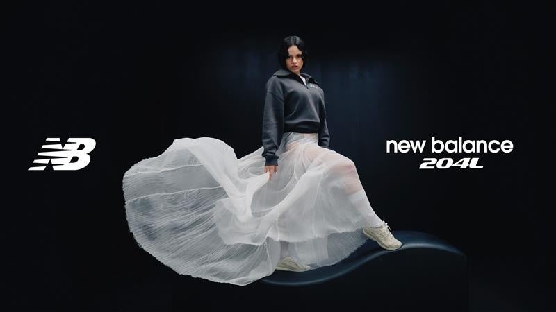 ニューバランス グローバルアンバサダー ロザリアが新たな「204L」キャンペーンに登場