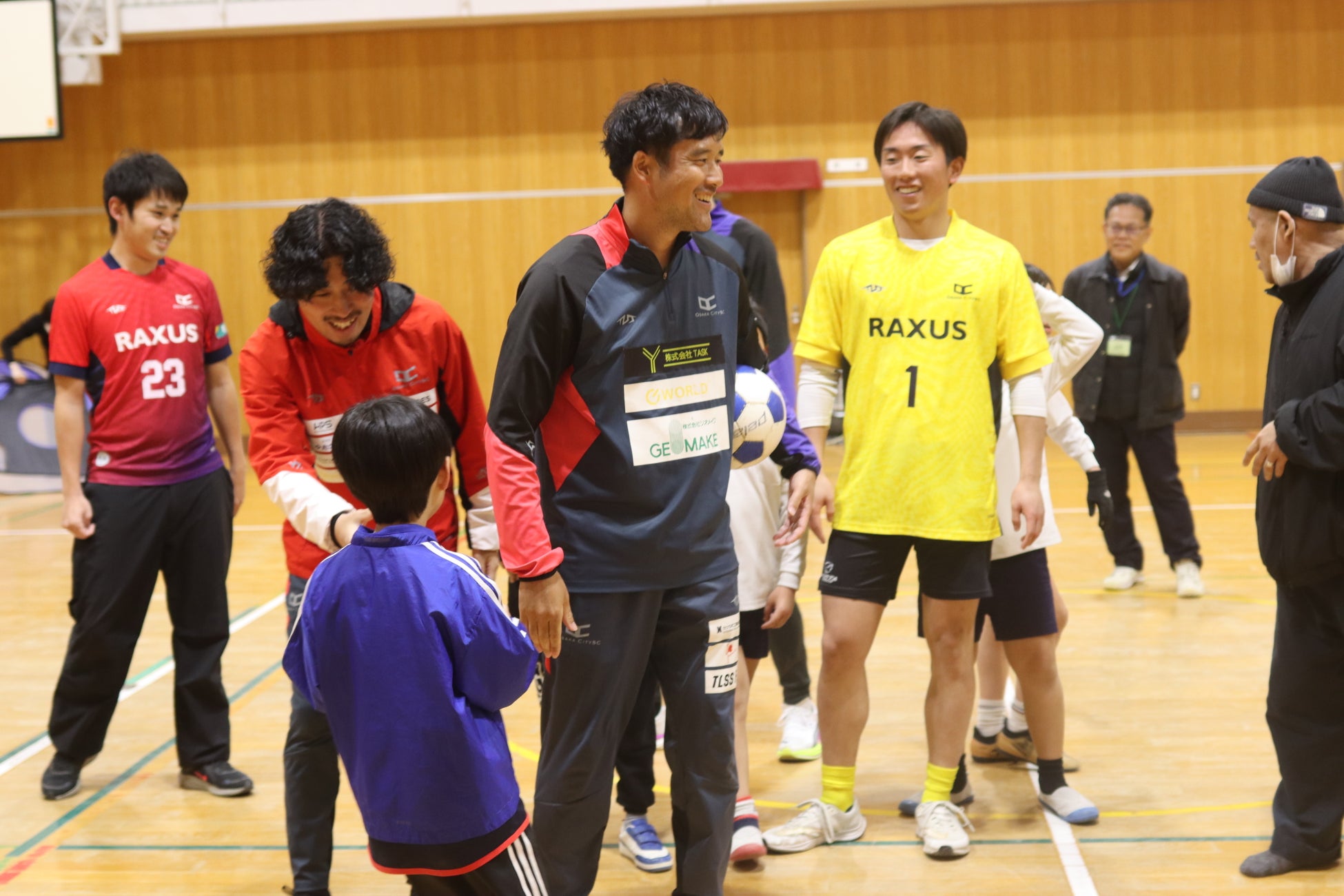 Osaka City SC、南大江スポーツチャレンジで大阪市中央区の皆さまとサッカー体験を実施！