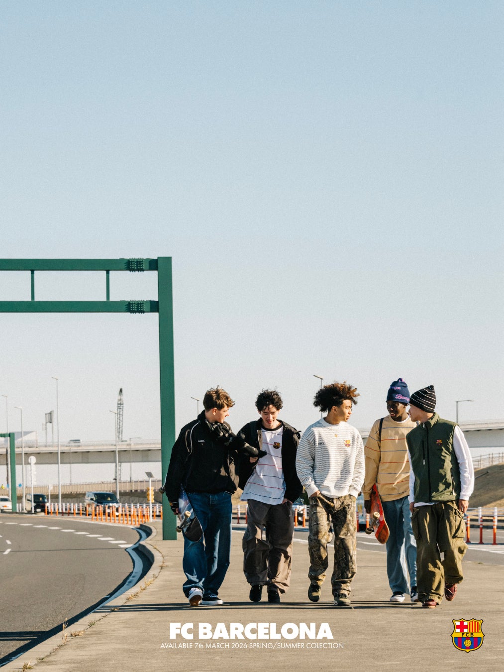 FCバルセロナ公式ライセンス商品の最新作が発売！日常に溶け込むデザインで、多様な着こなしを楽しめるアイテムを展開。