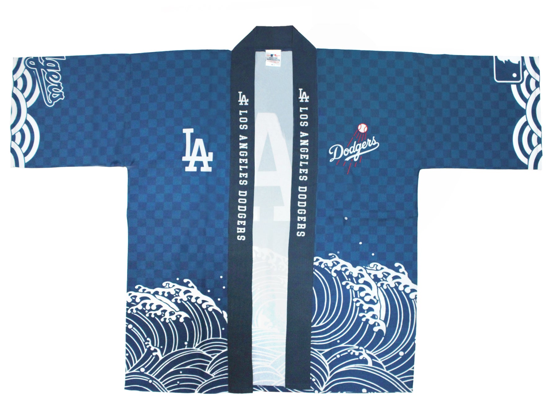 日本の波 法被（はっぴ）が、スタジアムをさらに熱くする。MLB観戦を日本の応援スタイルで！