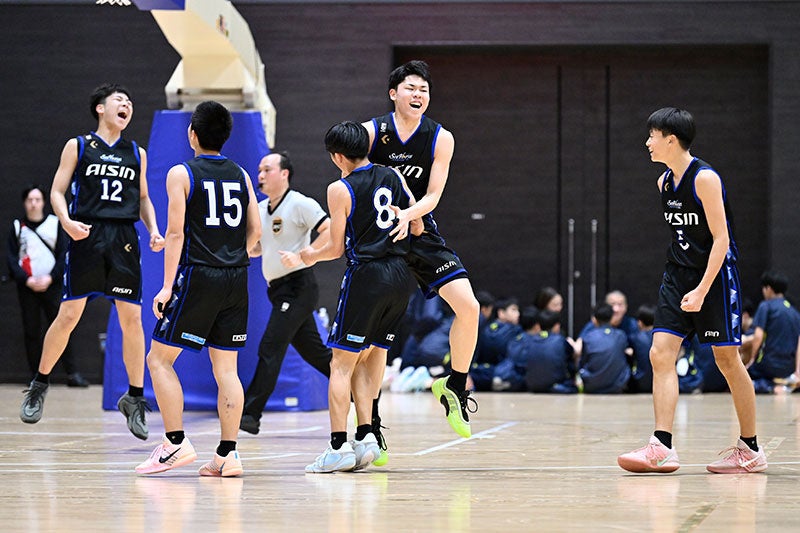 2試合連続の延長戦を制する死闘！シーホース三河U15、執念のバスケットで全国ベスト8の座を掴み取る