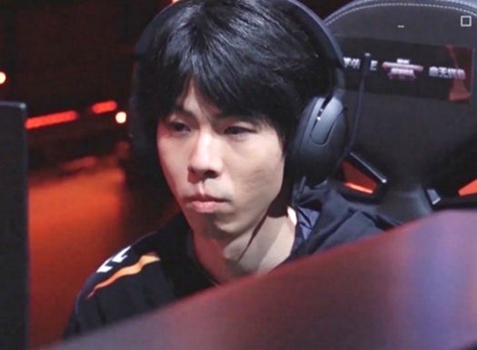 ソルクシーズグループ 株式会社 eek　日本人格闘ゲームプレイヤーの世界進出を支援