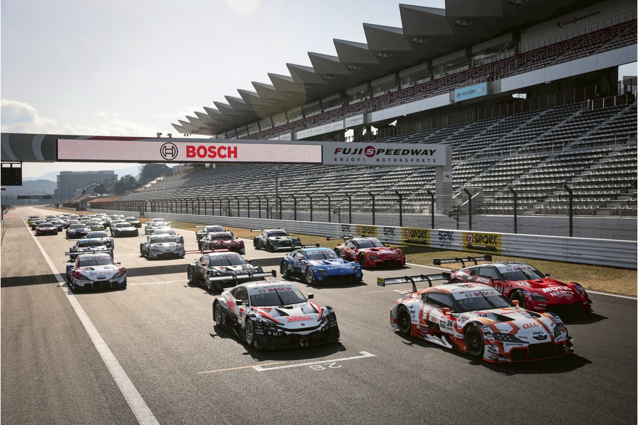 ボッシュ、SUPER GTのオフィシャルスポンサーを2030年まで継続決定