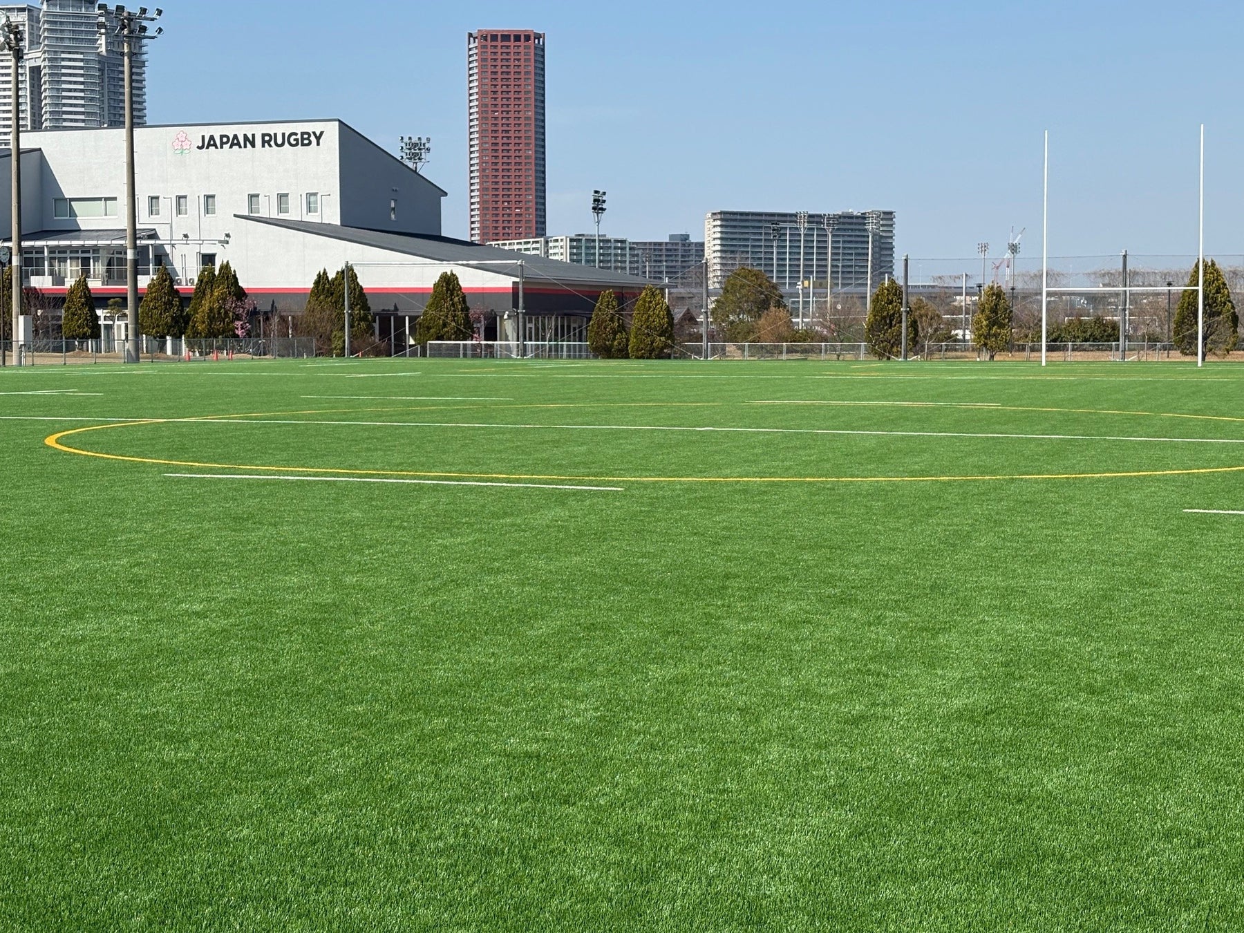 日本ラグビーフットボール協会の「JAPAN BASE」第2グラウンドで当社が設計・開発した人工芝が採用され、「World Rugby認定人工芝フィールド」の認定を取得