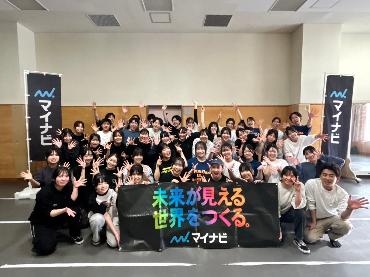 日本人所属クラブ同士がタイトルをかけて激突。U-NEXT、欧州各国のカップ戦決勝などを独占ライブ配信。プレミアリーグ優勝争いの天王山では人気VTuberによるウォッチパーティーも開催