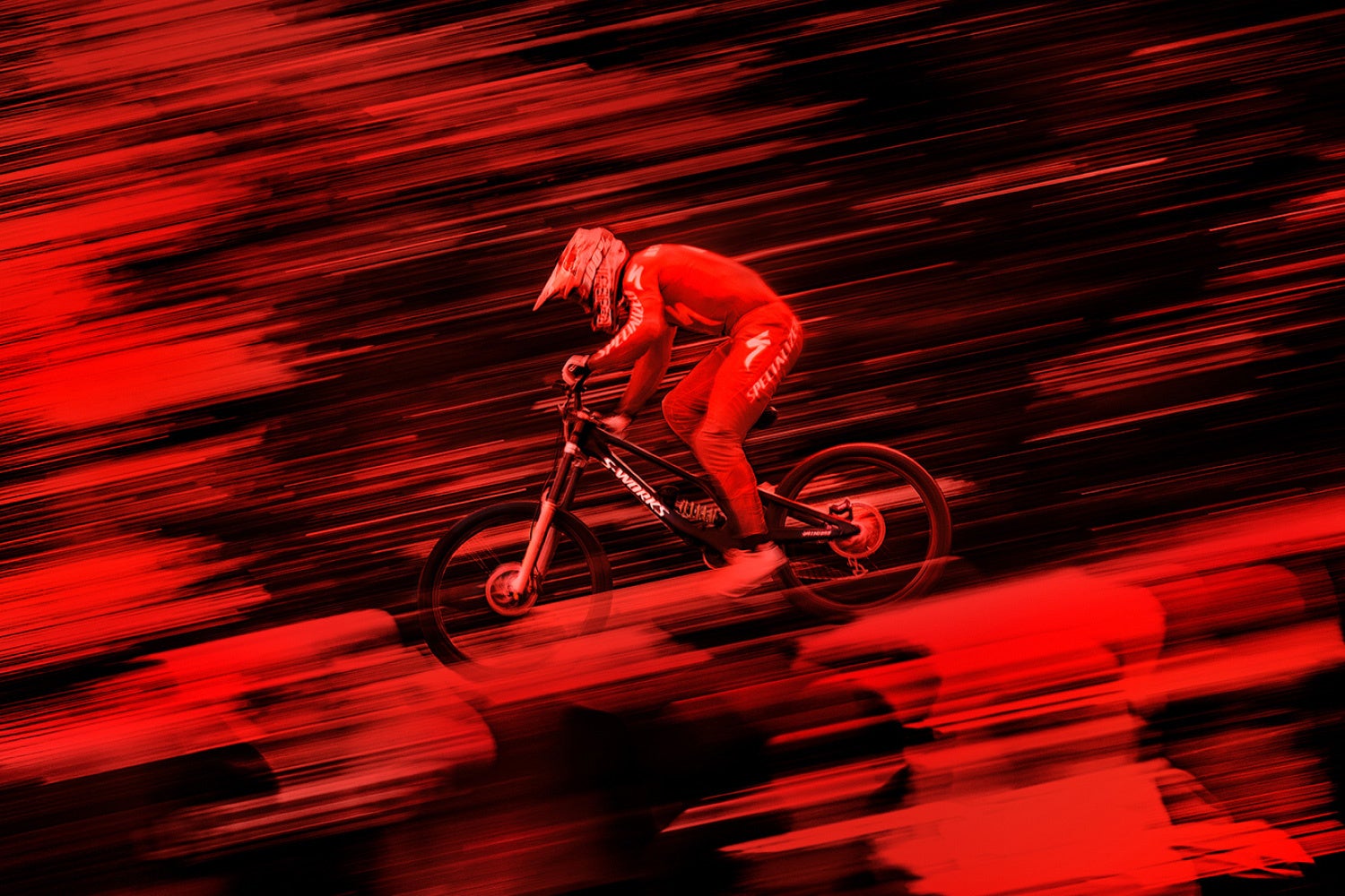 ワールドカップの最前線で世界最速のライダーたちと共同開発されたダウンヒルバイク、Demo 11登場