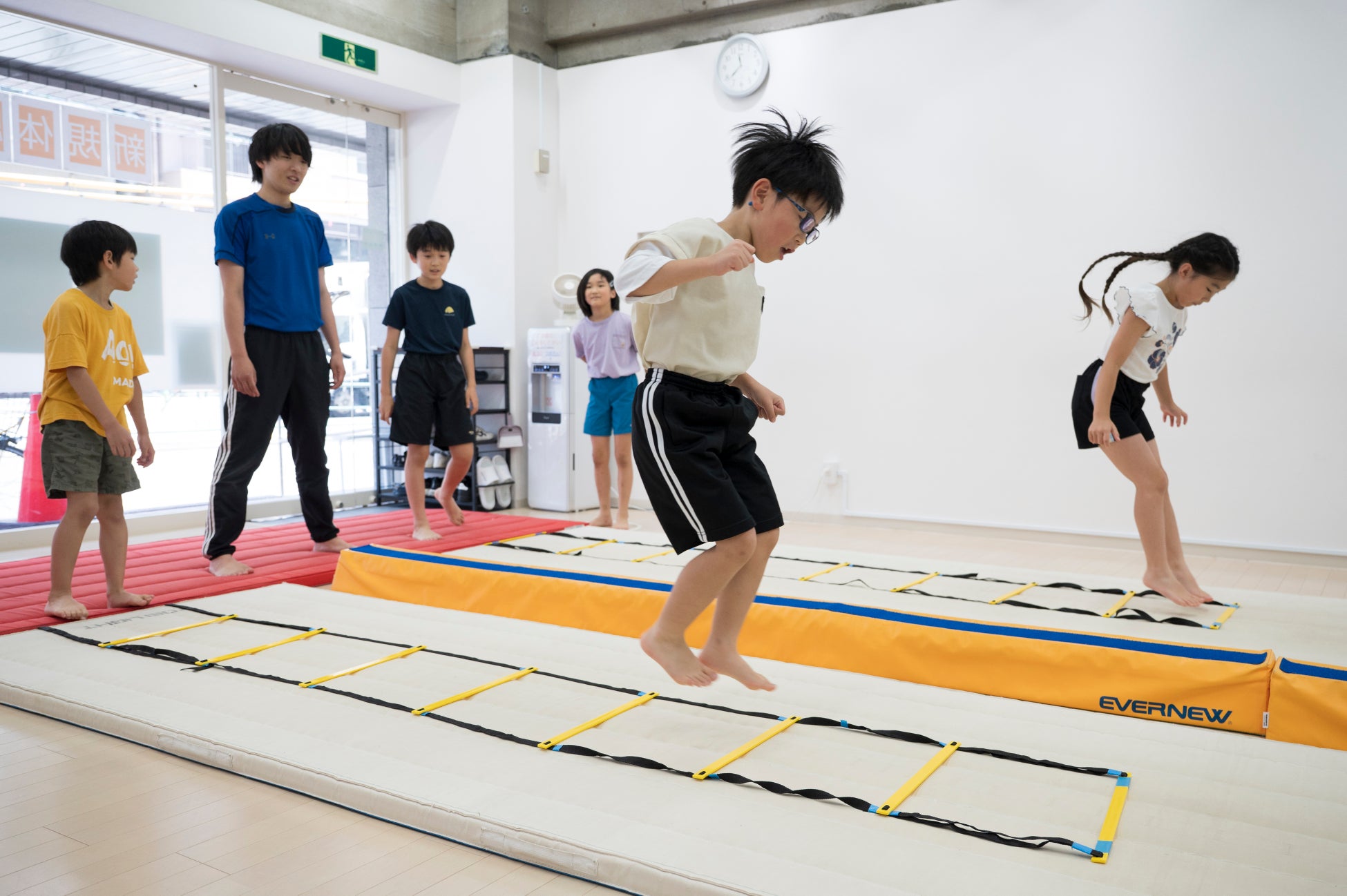 少人数指導のからだ機能スポーツ教室｜レガス新宿の子どもスポーツ事業で出張運動指導を開始