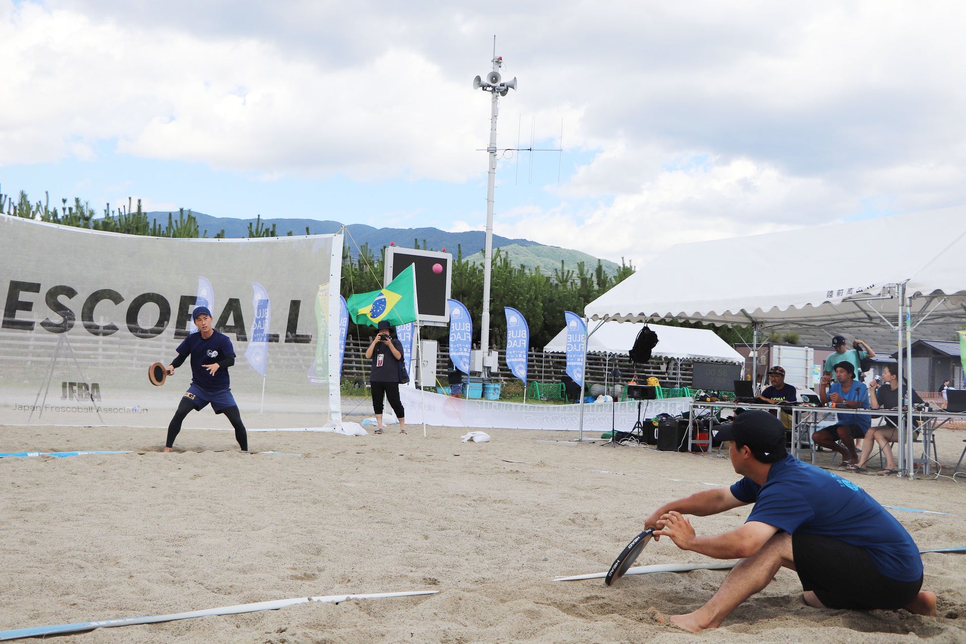 日本フレスコボール協会（JFBA）、「フレスコボールリクゼンタカタカップ2026」プレイベントとして5月24日(日)に高田松原海水浴場で『クズ除去大作戦＆フレスコボール無料体験・練習会』を開催。