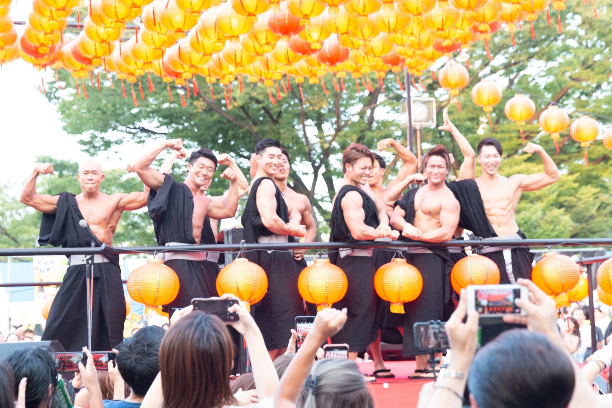 宇都宮競輪をマッチョたちが盛り上げる！「開設77周年記念競輪（GIII）～第2回レジェンド神山雄一郎カップ～」に筋肉紳士集団ALLOUTが出演！筋肉盆踊りや地元選手応援企画を実施