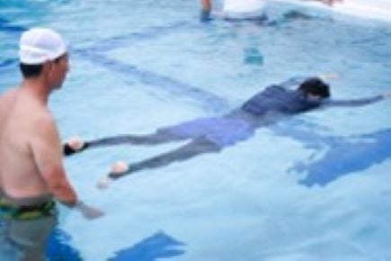 学校水泳を科学で変える！「初心者でも“浮ける・進める”」水泳教育改革!！
