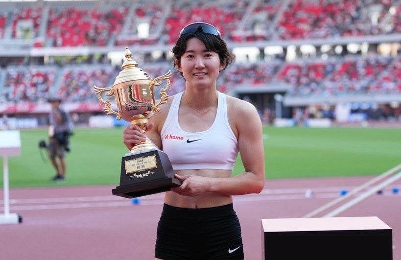 第110回日本陸上競技選手権大会で アットホーム所属の女子棒高跳・諸田実咲選手が優勝