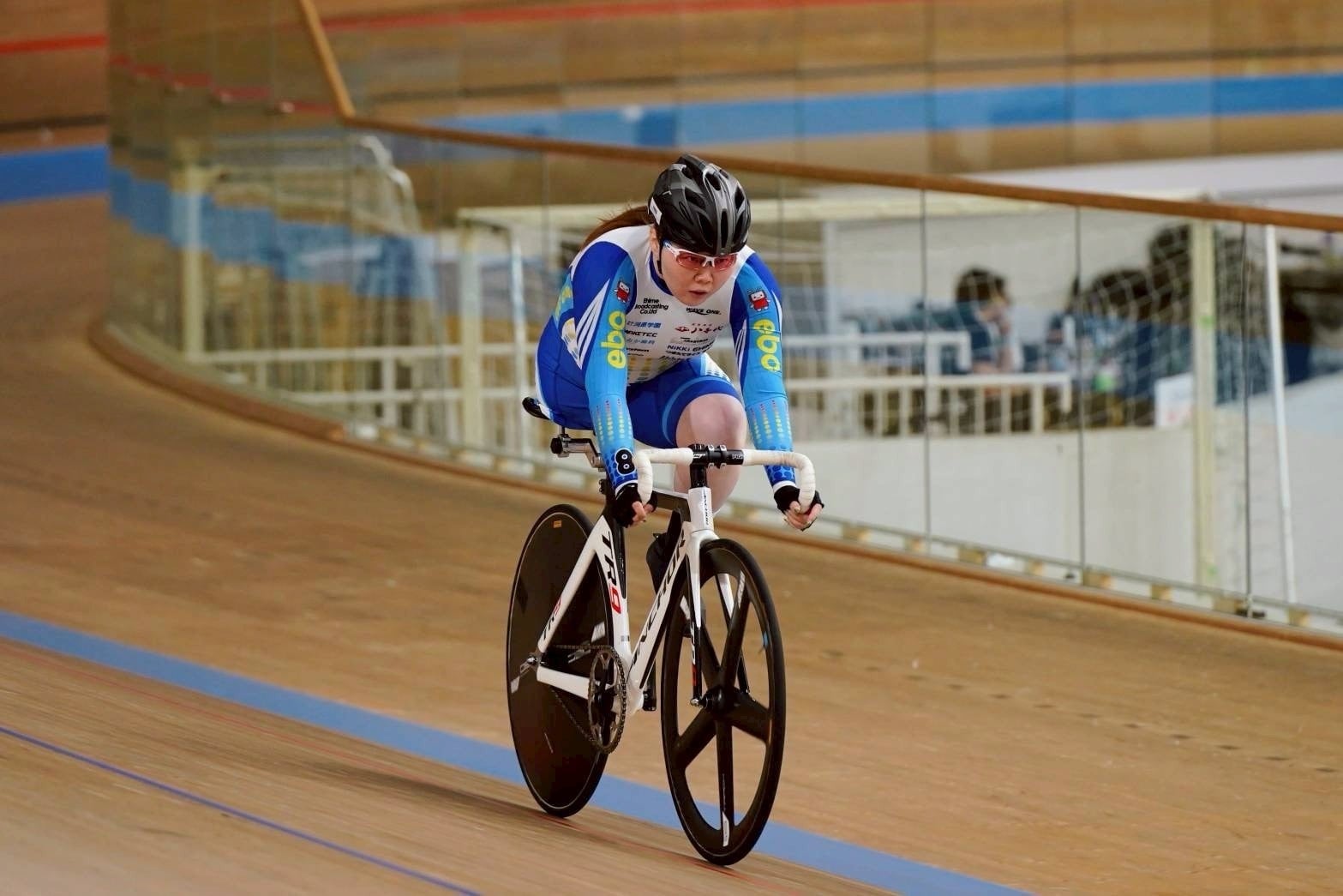 【愛媛】2028年ロサンゼルスパラリンピック出場を目指す中道穂香選手、全日本パラサイクリング選手権トラック2冠　P・SPOが競技活動をサポート
