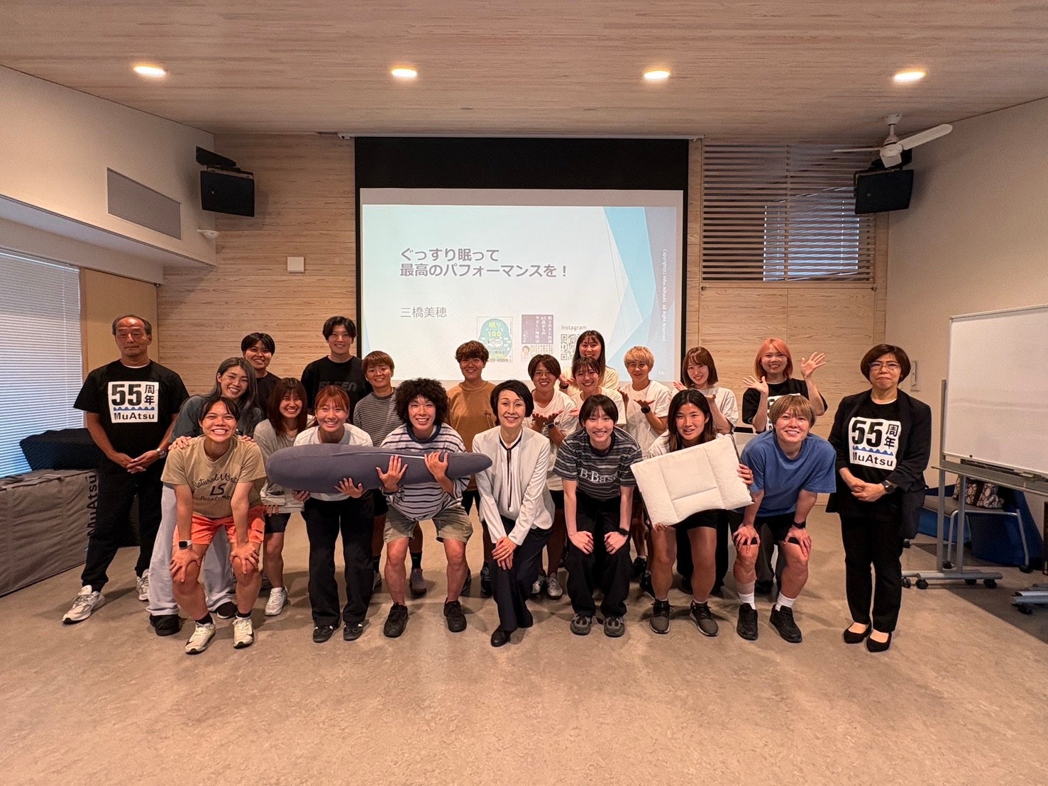【昭和西川】ちふれASエルフェン埼玉の選手・スタッフへ睡眠研修を実施～女子プロサッカー選手の休息とコンディションづくりをサポート～