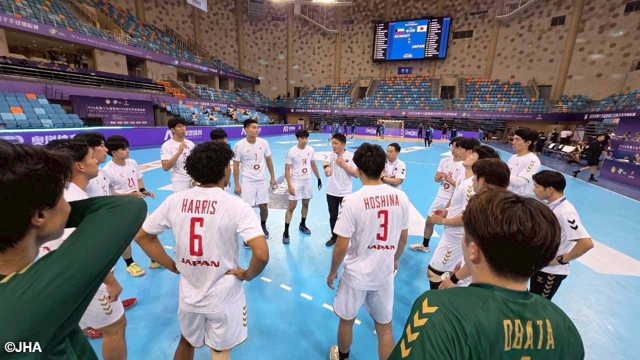 全国の学校へ無料提供 自閉症児の「できた」を増やす水泳指導リーフレットを制作(NHK「首都圏ネットワーク」で活動が紹介されました)