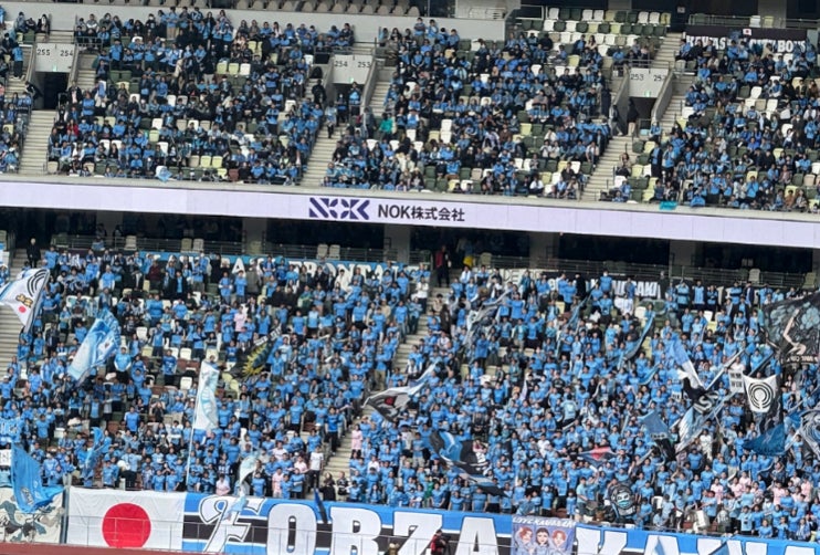 NOK、川崎フロンターレとのクラブパートナーを3年連続で契約2026/27シーズンもホームスタジアムにNOKロゴを掲出