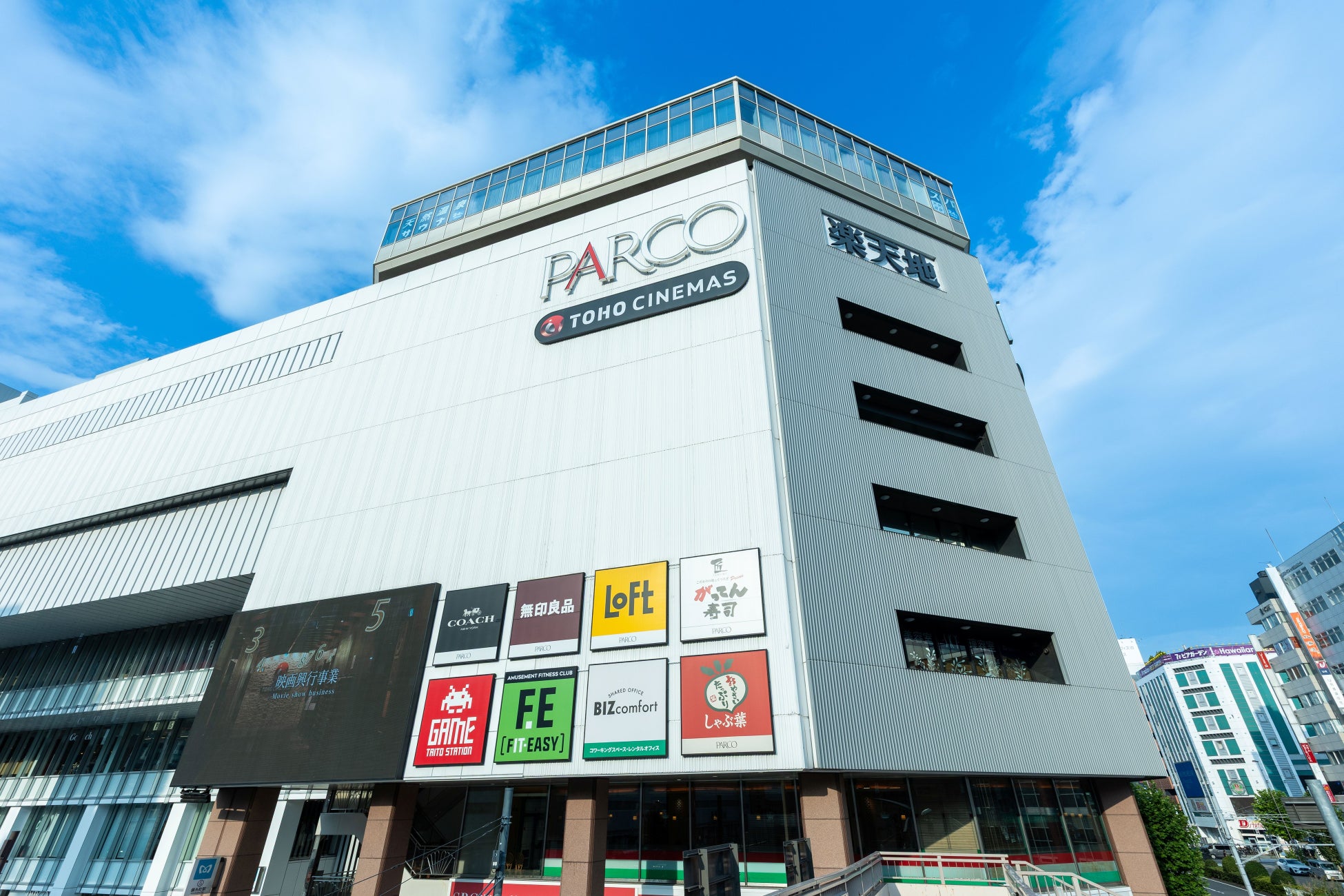 【約500坪のスケールを誇る東京都2店舗目となる旗艦店！】墨田区初出店！都内16店舗目！新アミューズメントサービス「4D-Stertch」初導入！FIT-EASY 錦糸町店 グランドオープンしました！