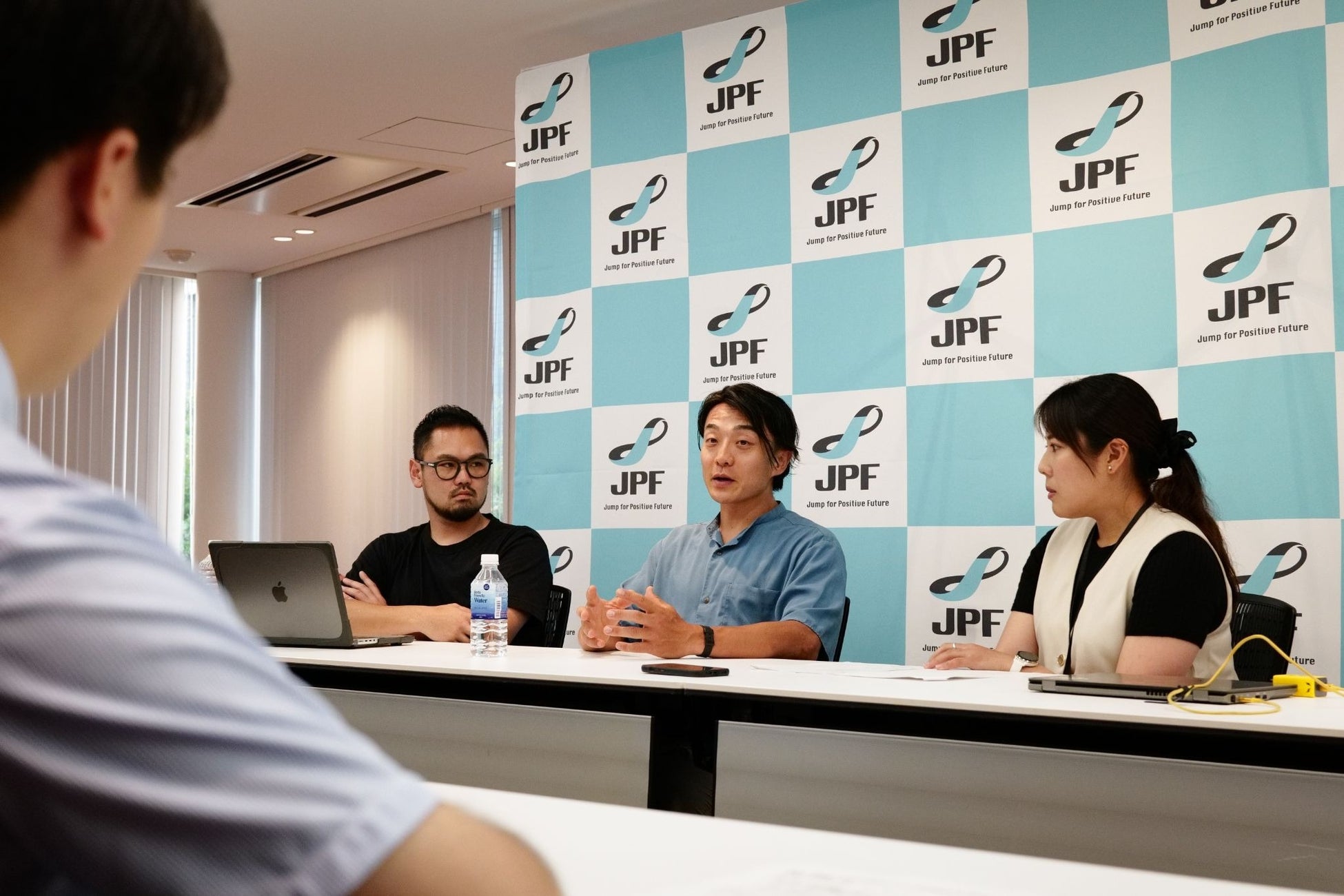 自転車競技日本代表 窪木一茂選手がJPF本社へ来社　上半期の活動を報告、JPF奨学生との交流会も実施
