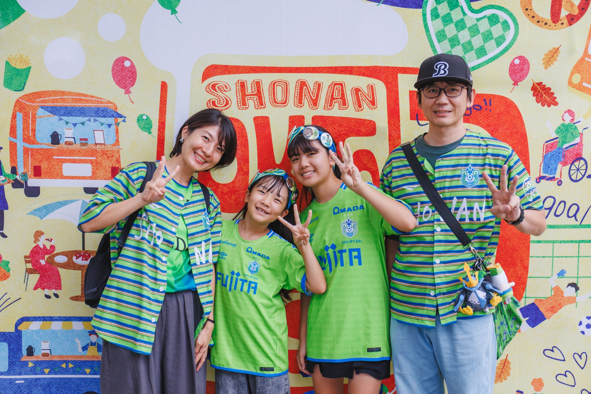 子どもたちの秋のスポーツをもっと楽しく！ハンズフリーでスッと履ける人気のTIGORAジュニアランニングシューズに秋冬新カラー