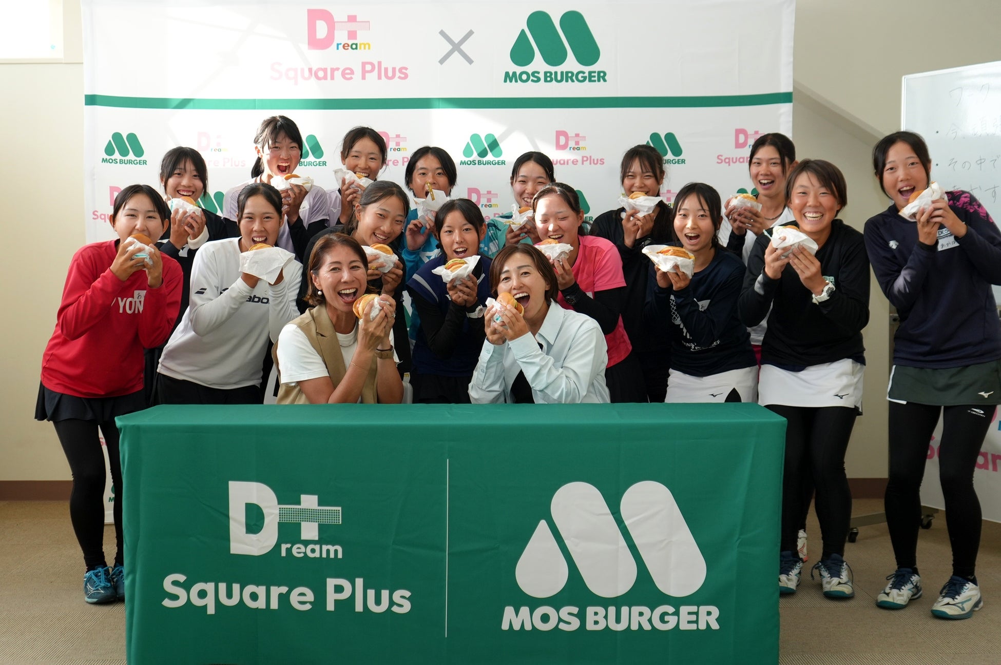 浅越しのぶ、土居美咲が高校生テニス部の悩みに直答。「Square Plus メンタリング in 福井 supported by MOS BURGER」を開催